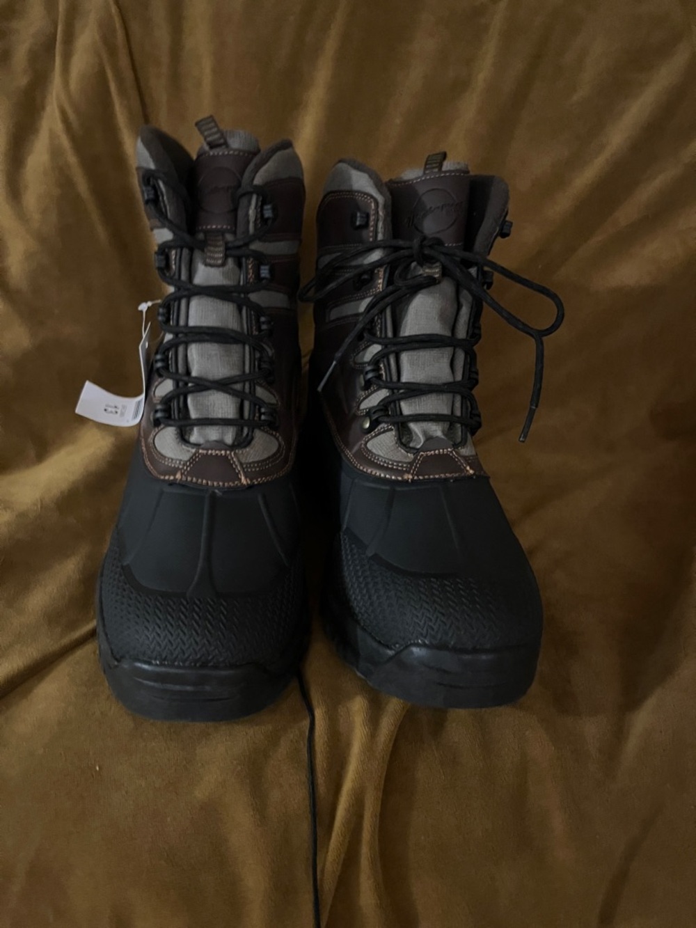 Clint’s Men’s Cold Weather Hiking WEATHERPROOF Boots SZ 13, NWT